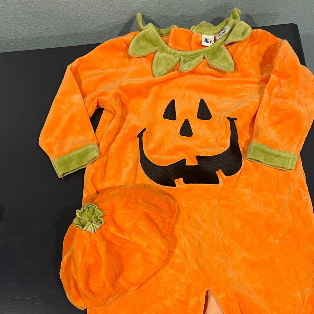 Baby UR it Pumpkin Costume 24 mo.- Orange and Green
